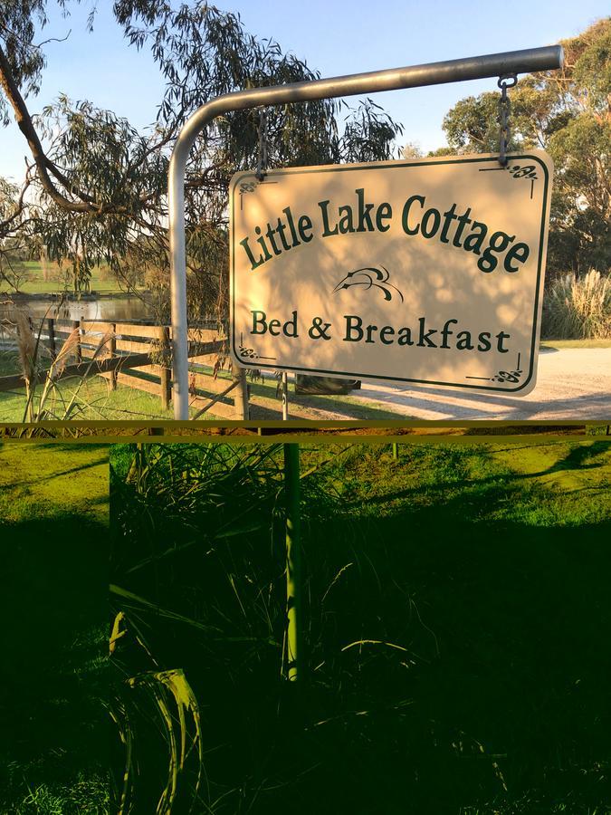 Little Lake Cottage Nyora Eksteriør bilde